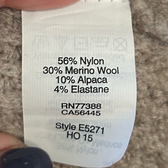 Madewell Merino Wool/Alpaca Blend Turtleneck Sweater. Size Large - Picture 5 of 6